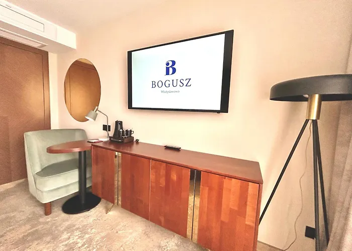 The Bogusz Nocleg ze śniadaniem 4*